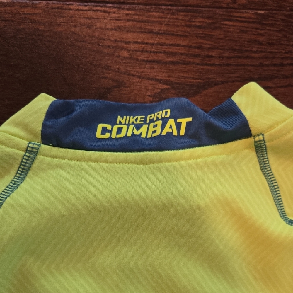 Nike Pro Combat Hyperwarm Lite Fitted Neon Yellow Top with Blue Detail Zip Neck - Picture 5 of 6
